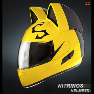 capacete com orelha de gato