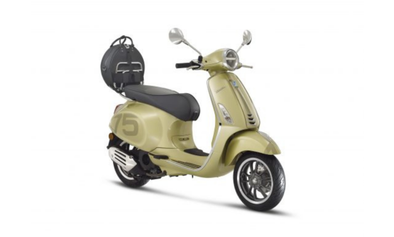 Scooter Vespa Mulheres de Moto