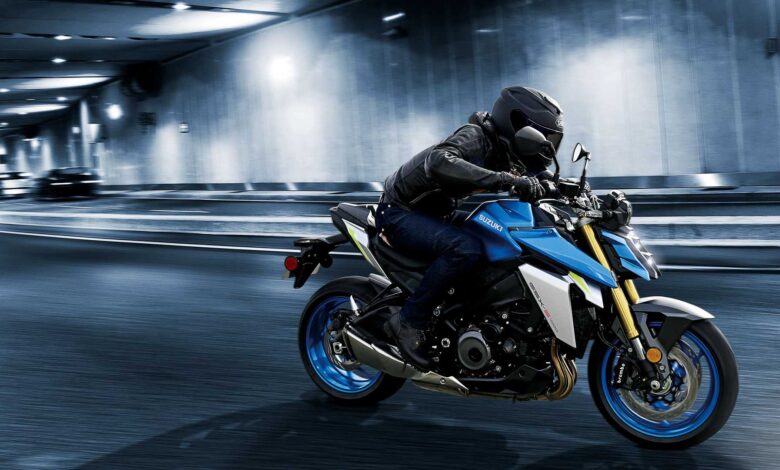 Suzuki GSX-S1000 2022 Mulheres de moto