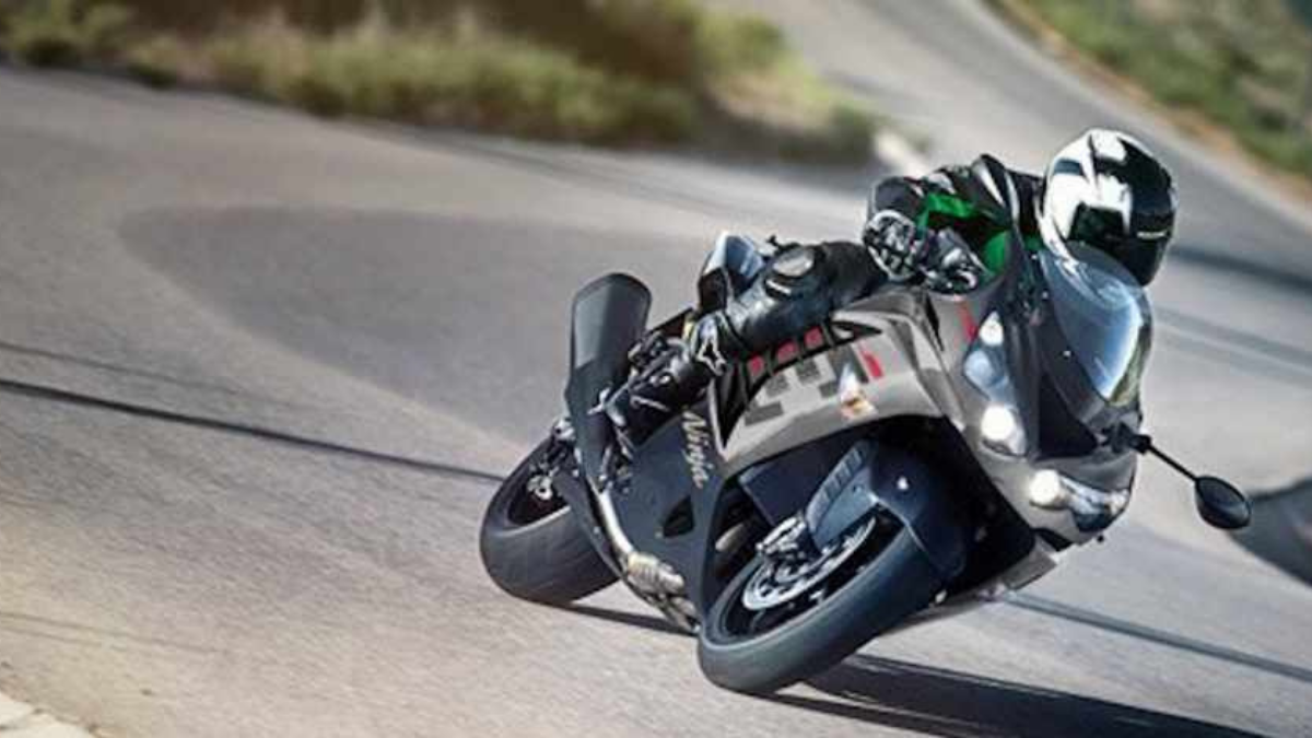 Kawasaki Ninja ZX-14R recebe atualização nos Estados Unidos