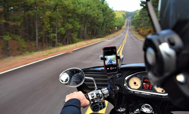 moto com suporte para celular